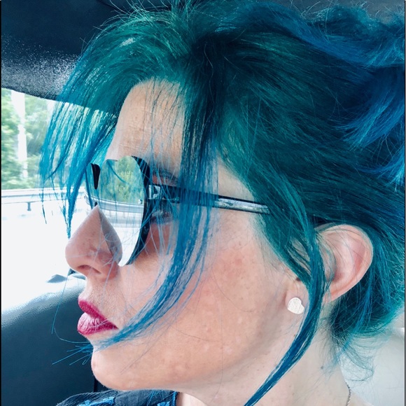 Meet your Posher, Monic - Picture 11 of 14